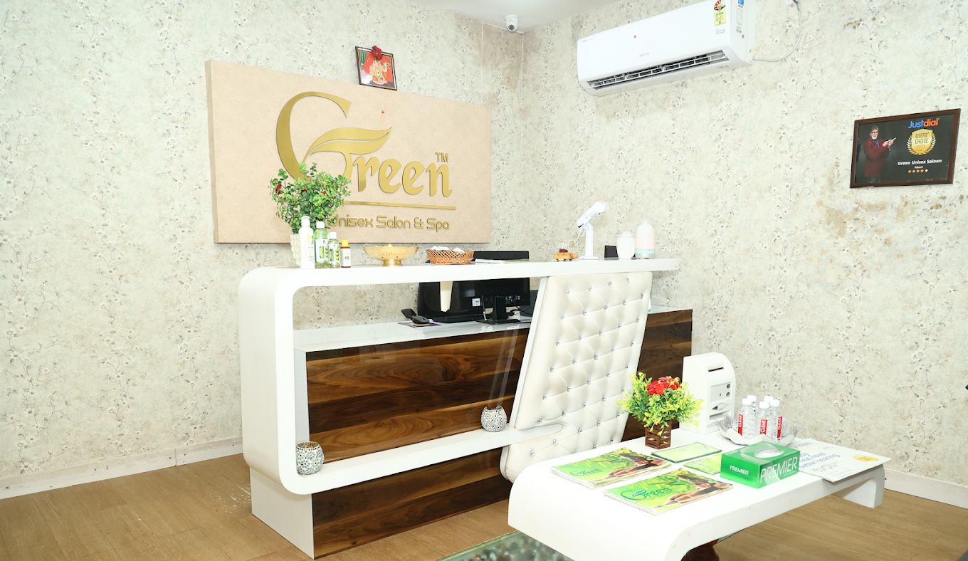 Green Unisex Salon and Spa